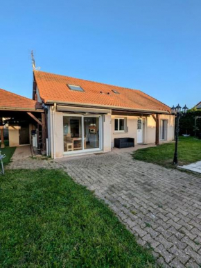 Grande villa avec piscine